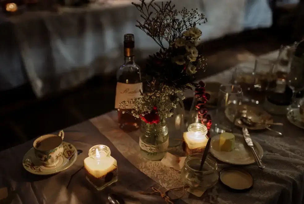 Dining room at Glansevin Mansion