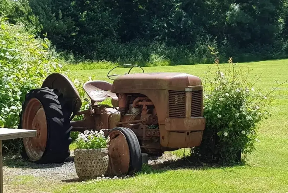 Countryside views at Glansevin Mansion