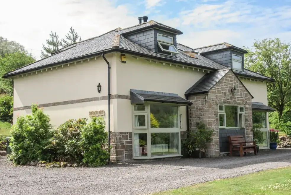 Glen Euchar Holiday House, from the outside