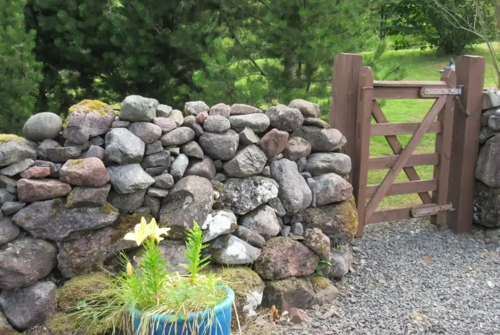 Countryside near Glen Euchar Holiday House