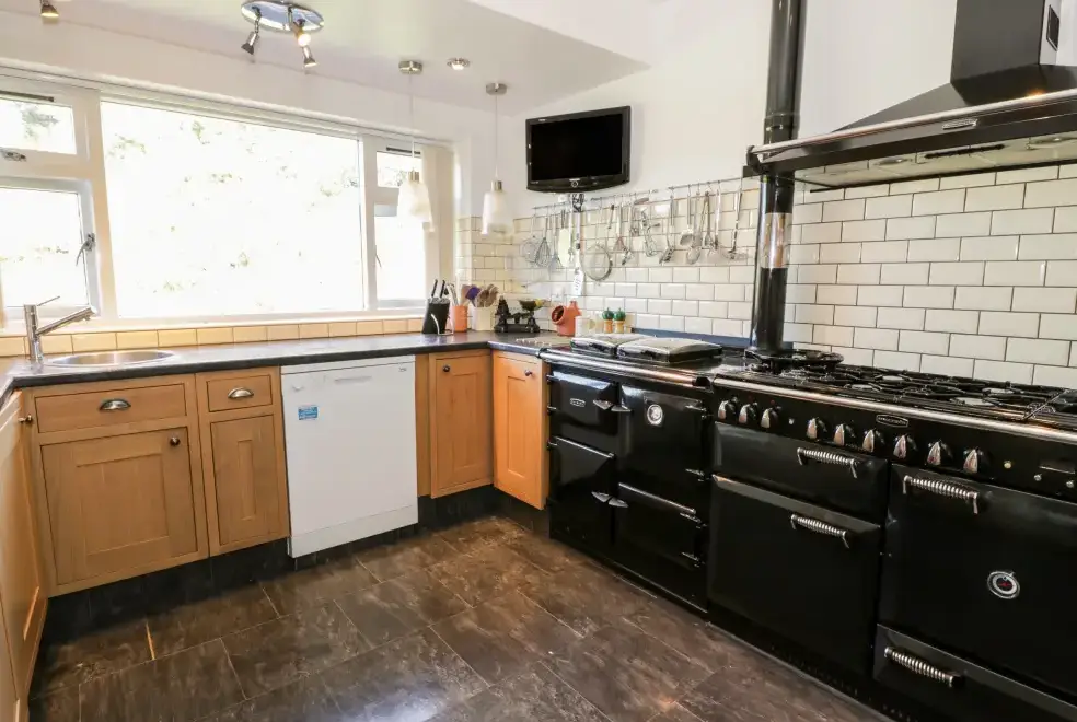 Farmhouse style kitchen at Glen Euchar Holiday House