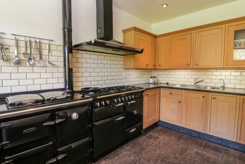 Farmhouse style kitchen at Glen Euchar Holiday House