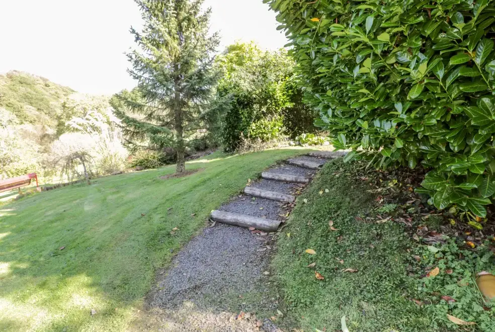 Garden at Glen Euchar Holiday House