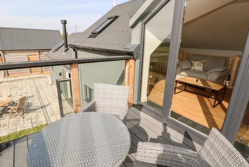 Balcony at Glowty Brynbedw