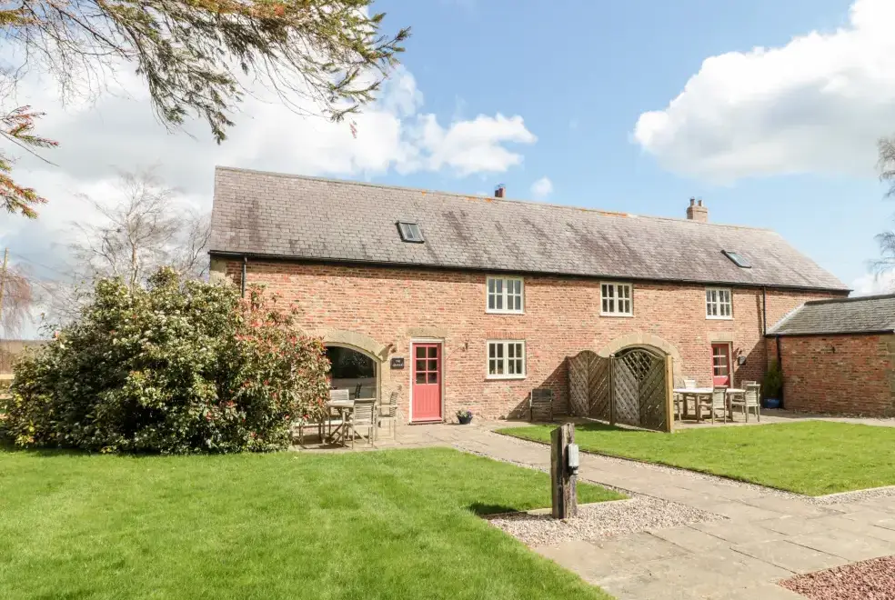 Granary Barn, from the outside