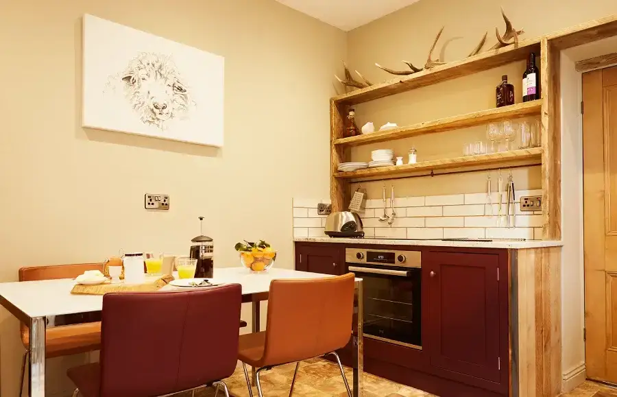 Kitchen/diner at Granary Cottage