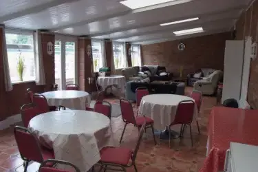 Derbyshire Cottages with parking  