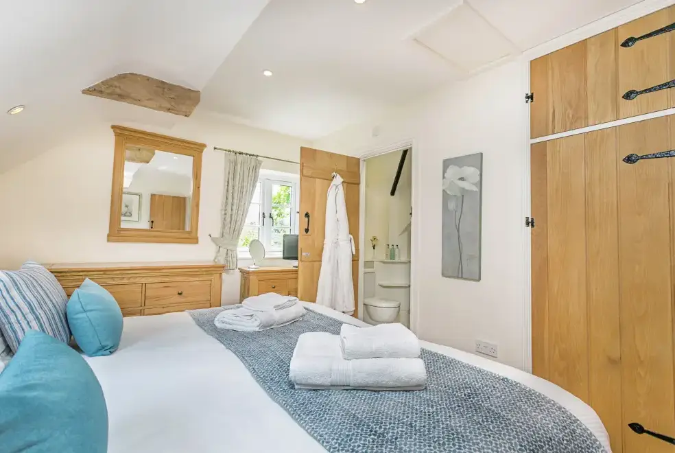 Bedroom at Gray Manes