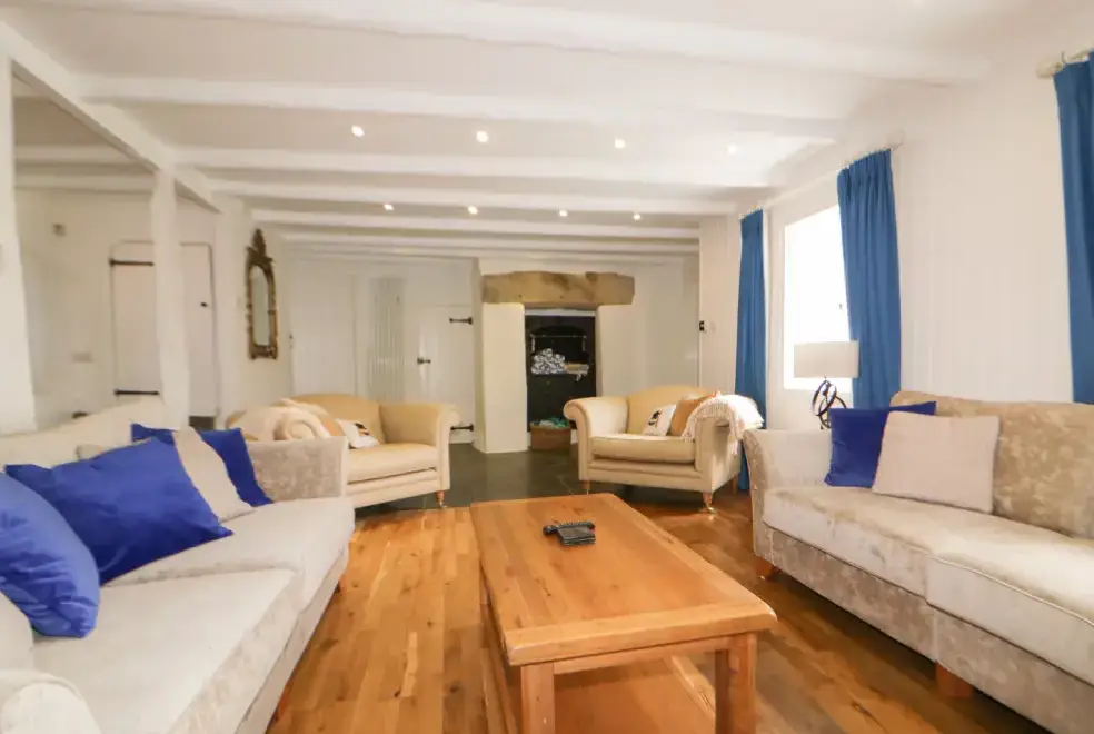 Lounge at Great Western Farmhouse