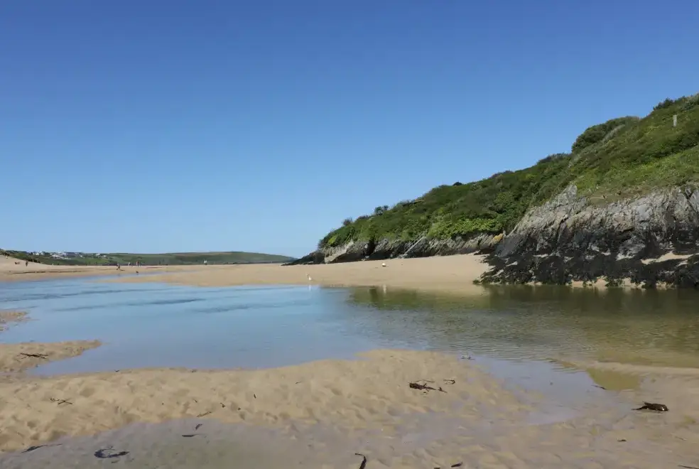 Coastal scenes near Great Western Farmhouse