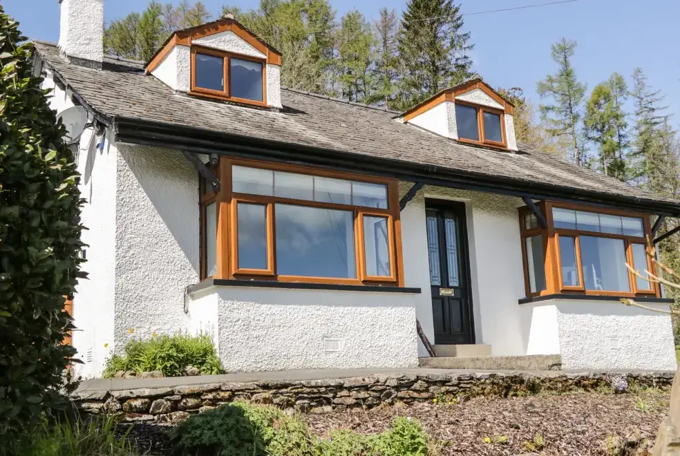 Green Acre, from the outside