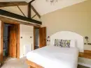 Bedroom at Green Barn - thumbnail photo