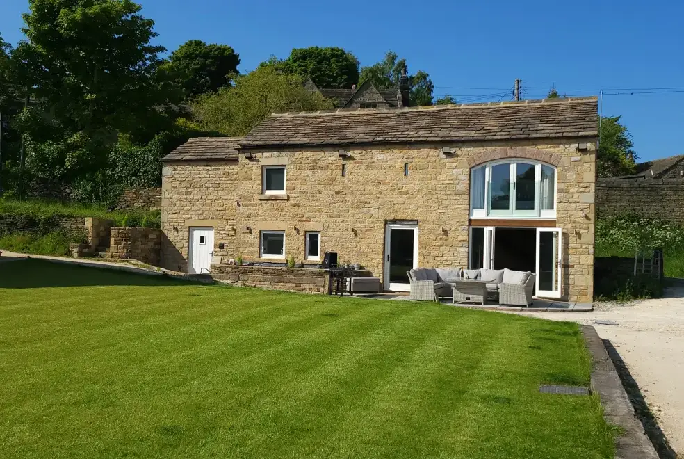 Green Barn, from the outside