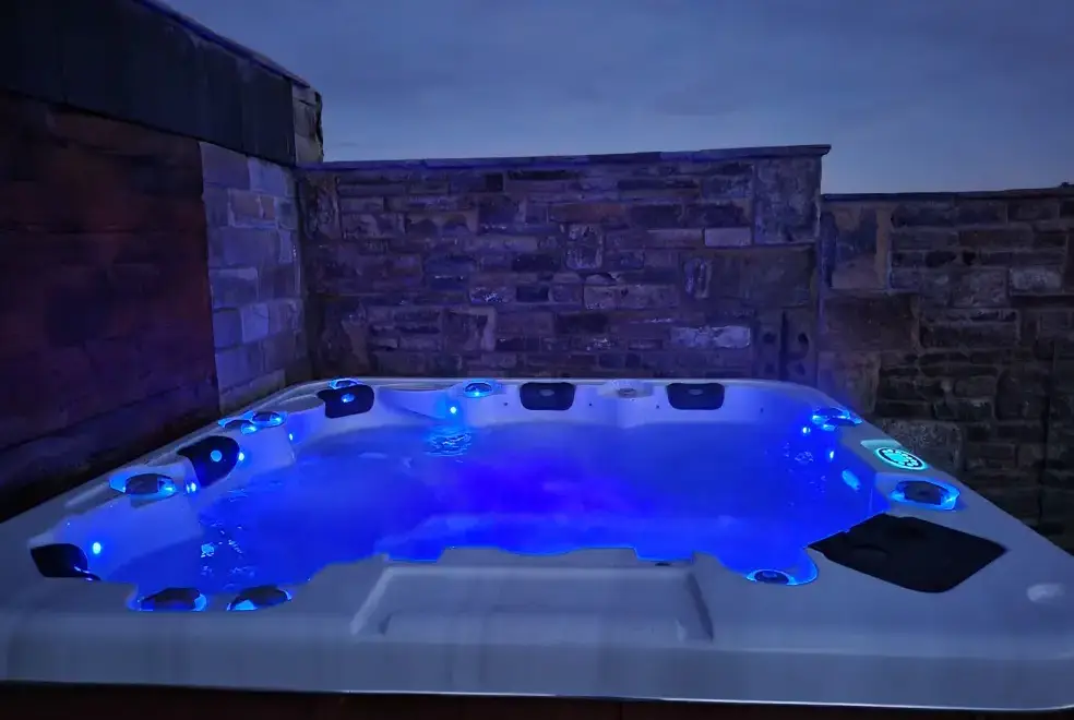 Private Hot Tub at Green Barn