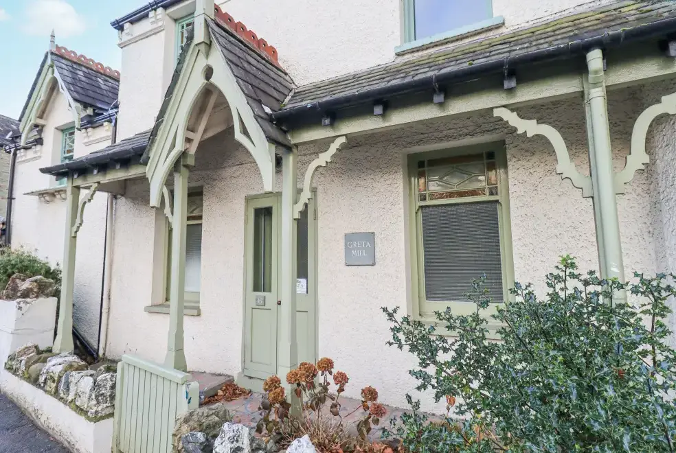 Greta Mill, from the outside