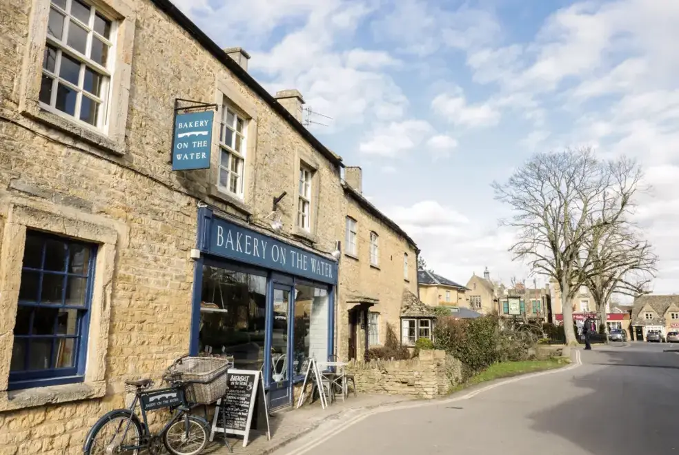 Surrounding area near Greyhound Barn