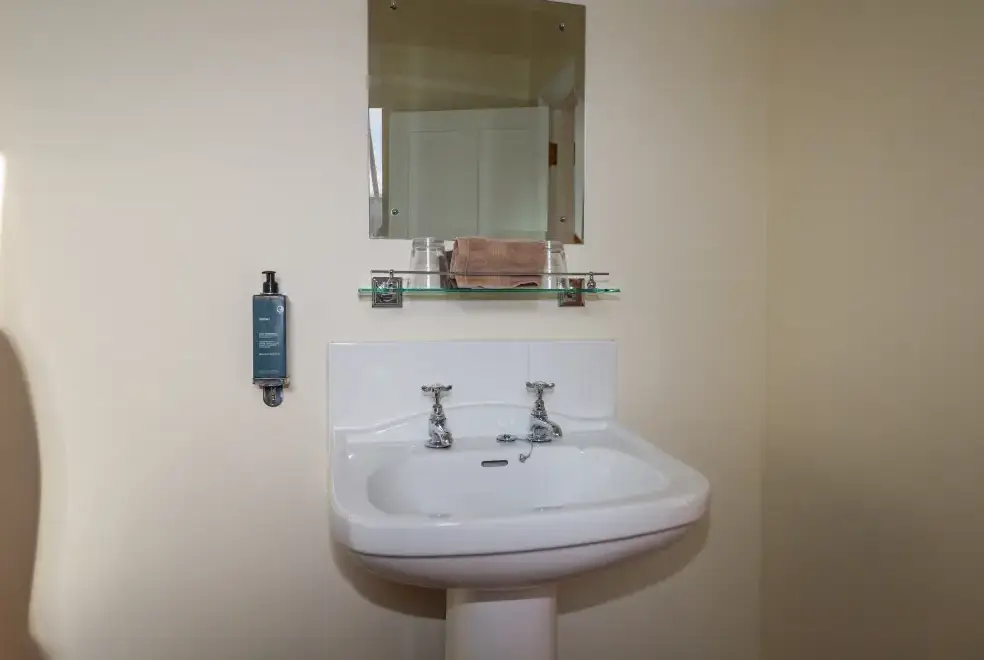 Loo at Groomes Country House