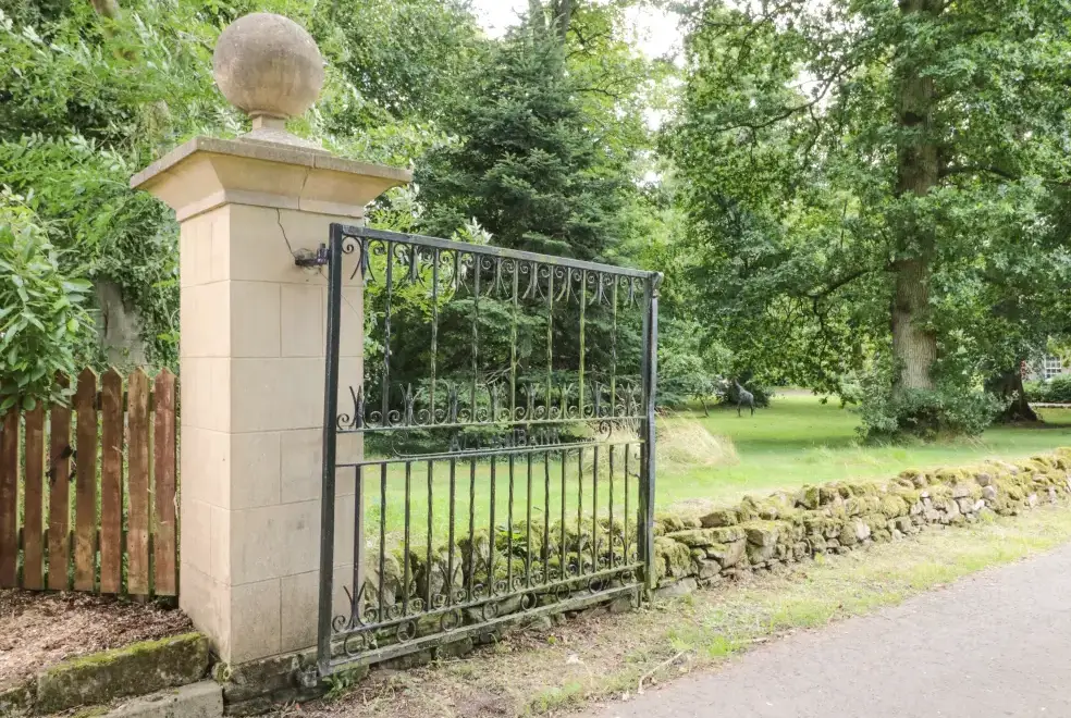 Countryside near Grooms Cottage