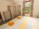 Bedroom at Grooms Cottage - thumbnail photo