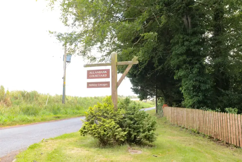 Grooms Cottage, from the outside