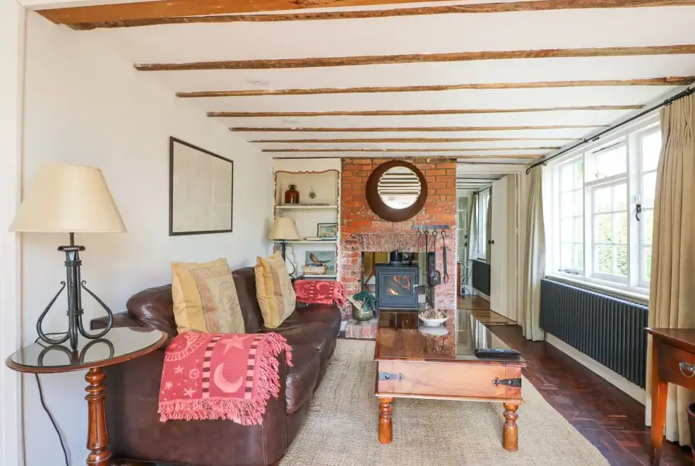 Lounge at Gun Hill Cottage