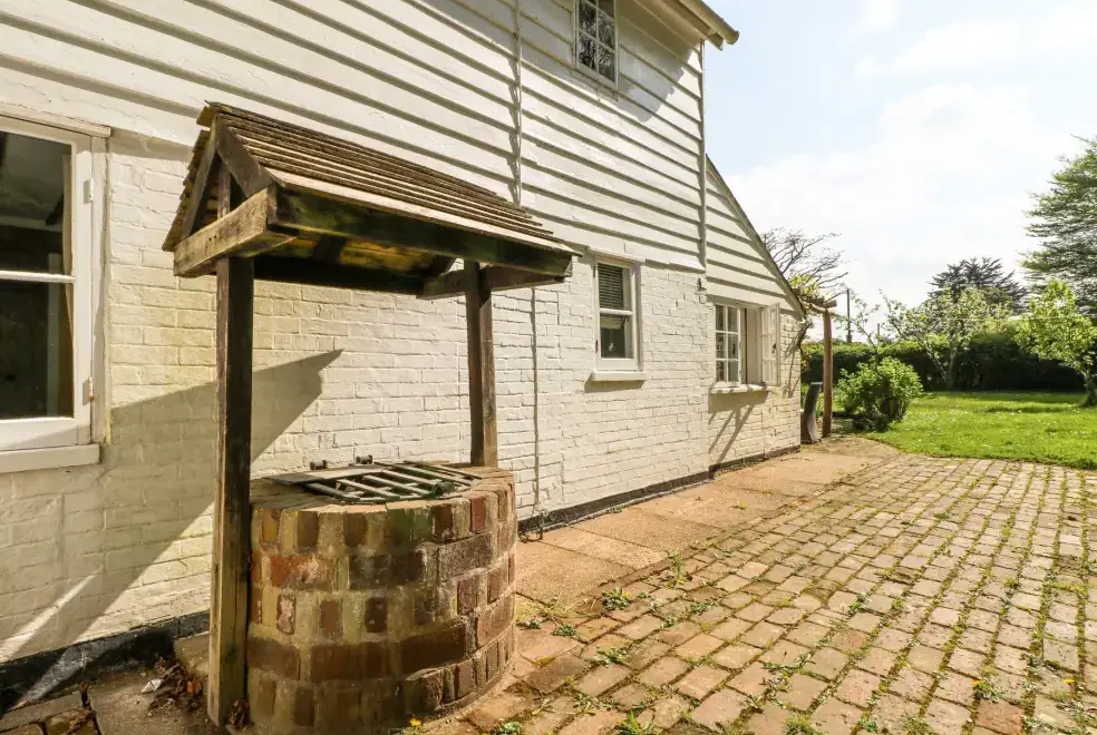 Patio area at Gun Hill Cottage