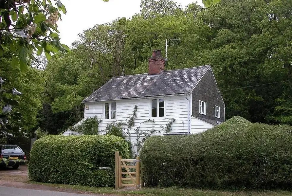 Gun Hill Cottage, from the outside