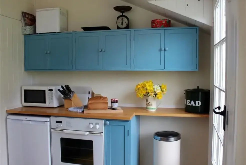 Kitchen/diner at Gun Hill Cottage