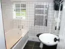 Family bathroom at Gun Hill Cottage - thumbnail photo