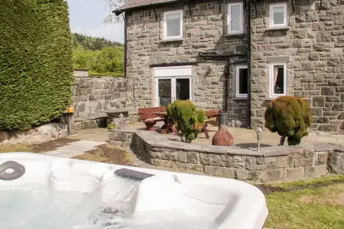 Private Hot Tub at Gwern Borter Manor, Conwy