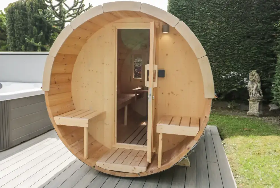 Private Hot Tub at Gwern Borter Manor