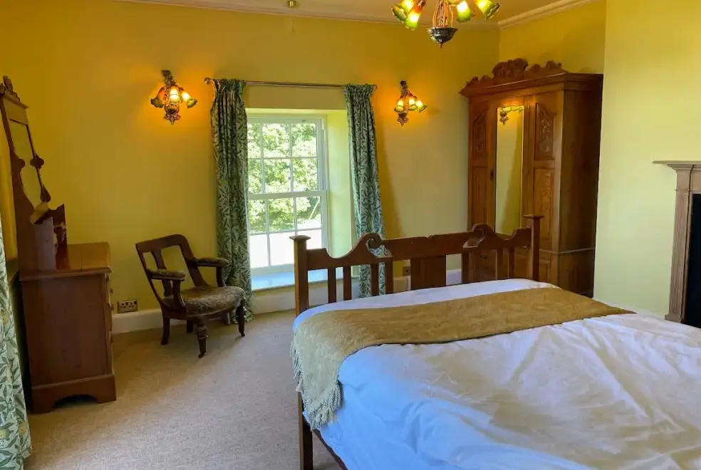 Romantic double bedroom at Hafod Grove Mansion House