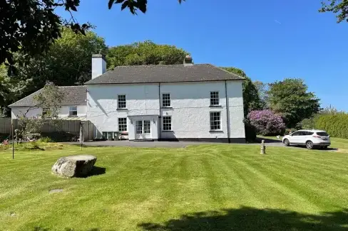 at Hafod Grove Mansion House & Hafod Fach, Pembrokeshire