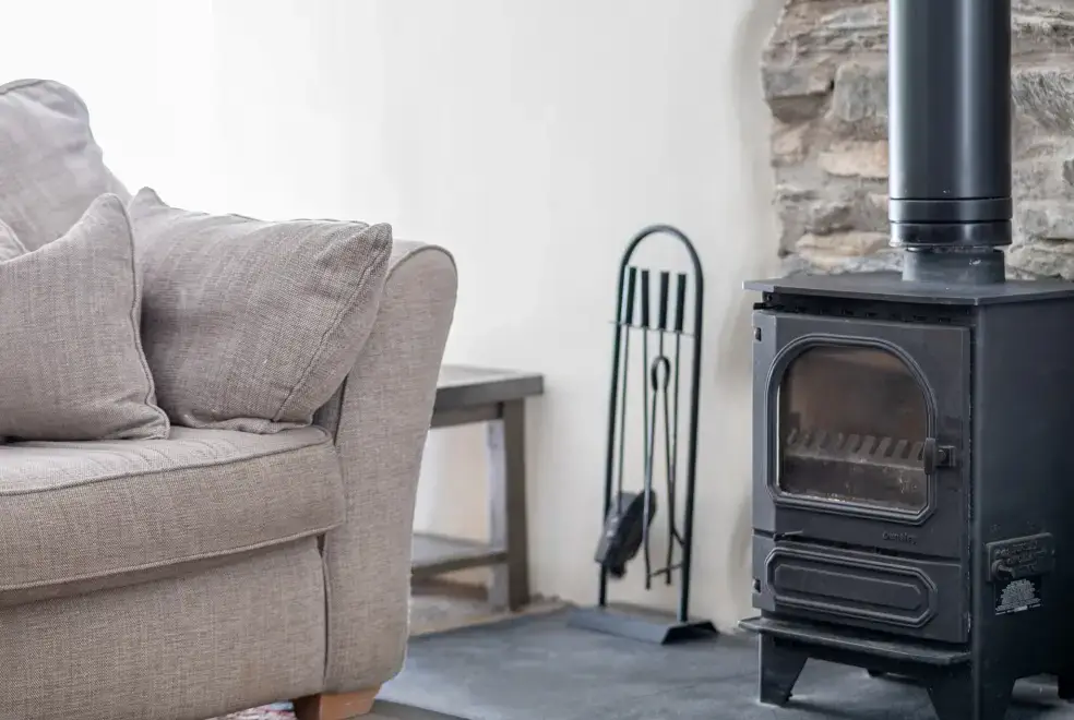 Lounge at Hammerhole