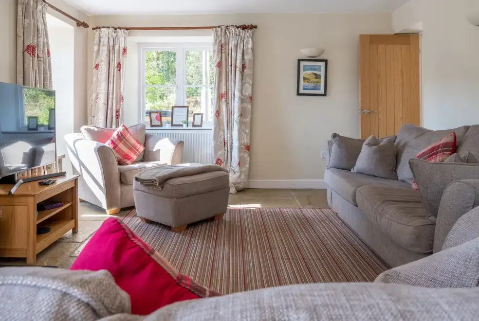 Lounge at Hammerhole