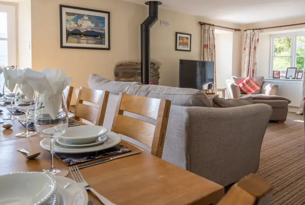 Open plan living area at Hammerhole