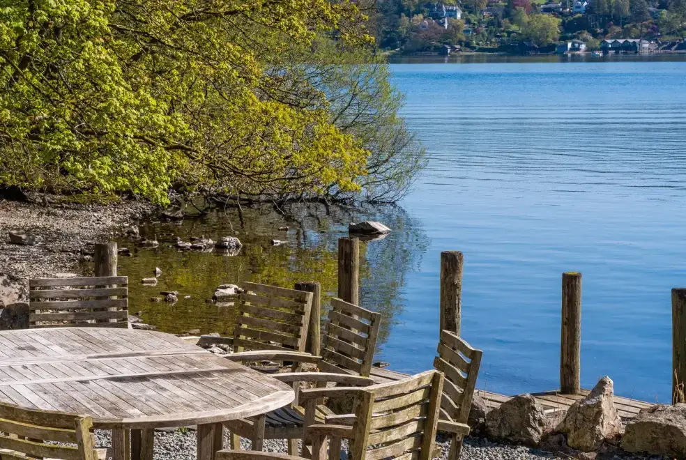 Lake view at Hammerhole