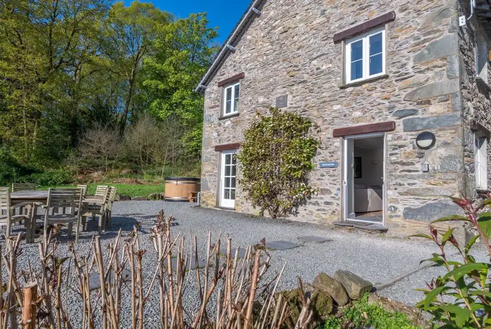 Patio area at Hammerhole