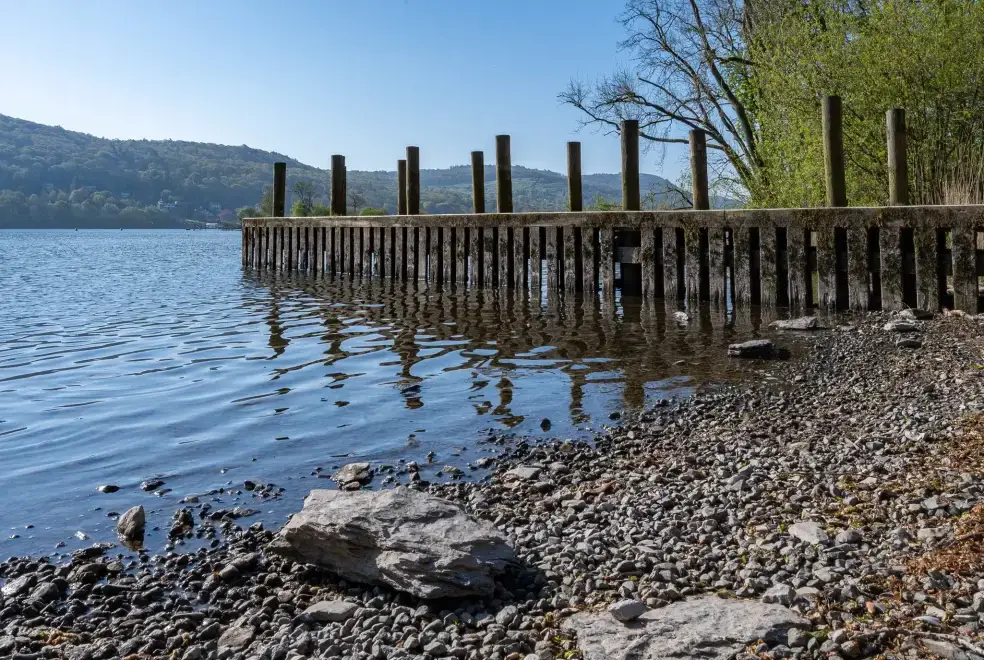 Lake view at Hammerhole