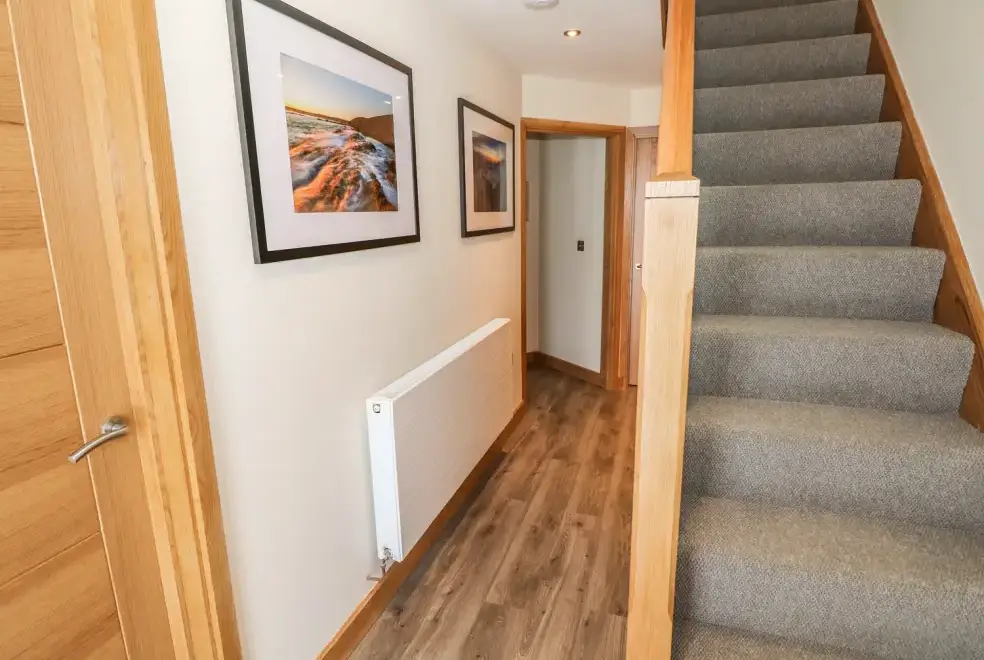 Harmon Vale, from the outside