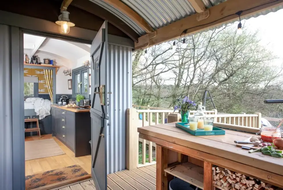 Decked area at Hawkins Hideaway