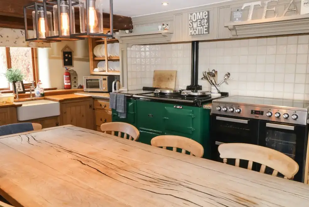 Farmhouse style kitchen at Hazel Barn