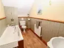 Family bathroom at Hazel Barn - thumbnail photo