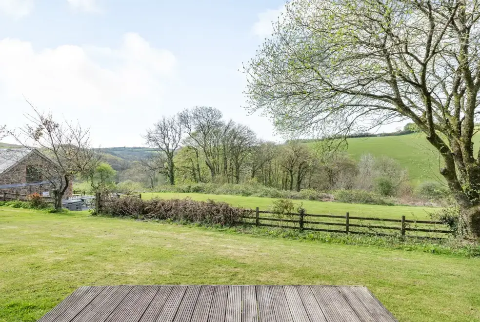 Countryside views at Hazel Barn