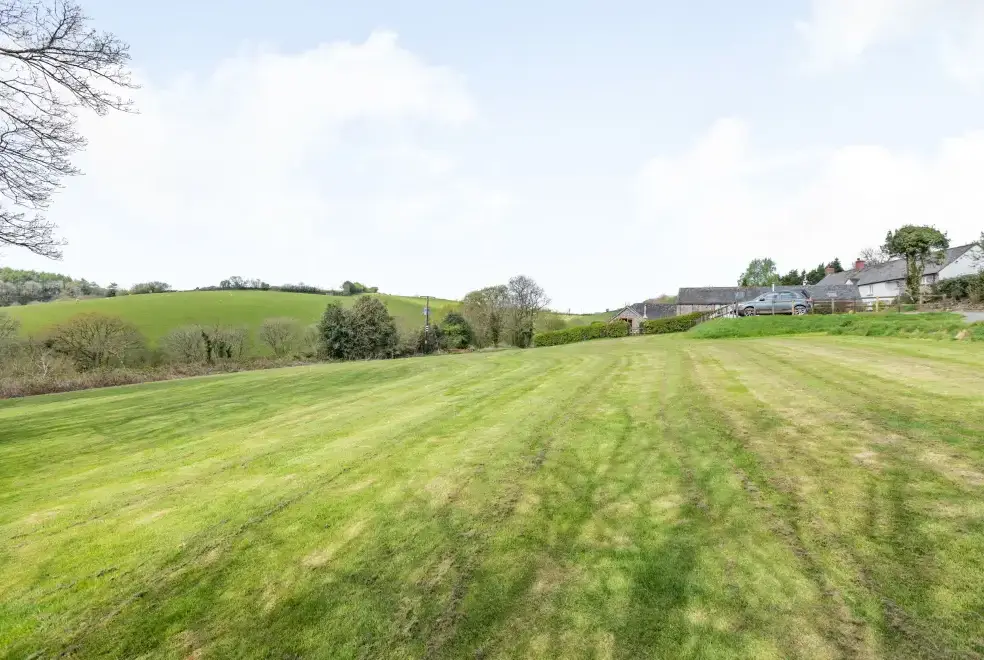 Countryside views at Hazel Barn