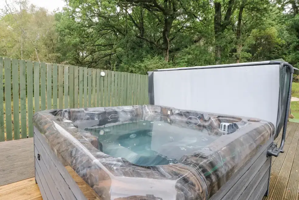 Private Hot Tub at Heatherbank