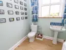 Loo at Heatherbrae - thumbnail photo