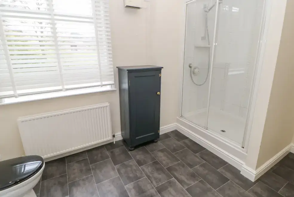 Shower room at Heatherbrae