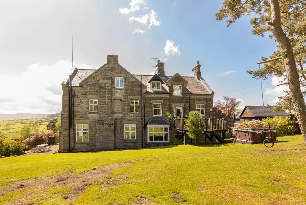 Heatherbrae, from the outside