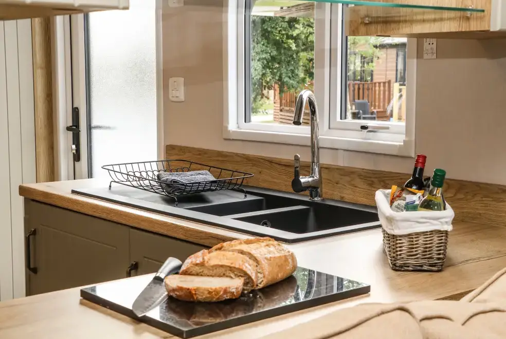 Kitchen/diner at Hedgehog Lodge